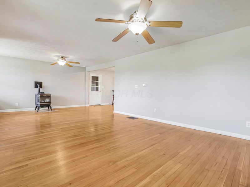 4815 Ashville-Fairfield Road, Ashville, OH 43103 Photo 12