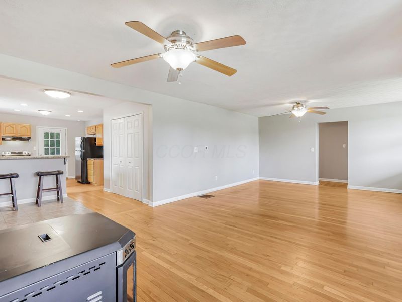 4815 Ashville-Fairfield Road, Ashville, OH 43103 Photo 14