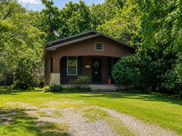 433 S Pecan Street , Nowata, OK 74048