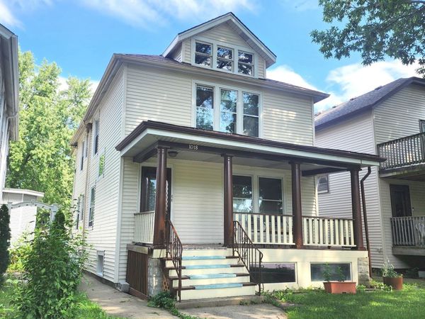 1018 S Maple Avenue , Unit 2, Oak Park, IL 60304