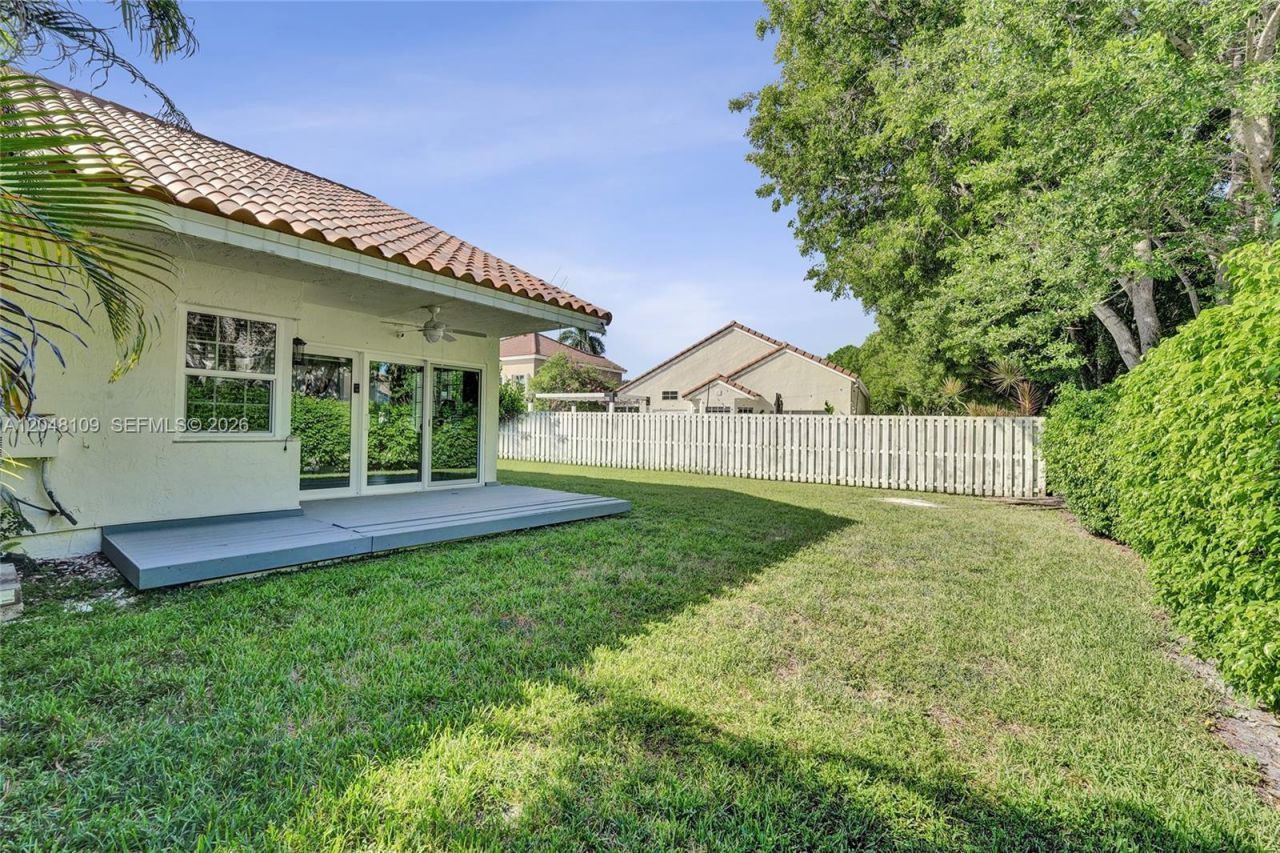 507 Bridgeton Rd , Weston, FL 33326 Photo