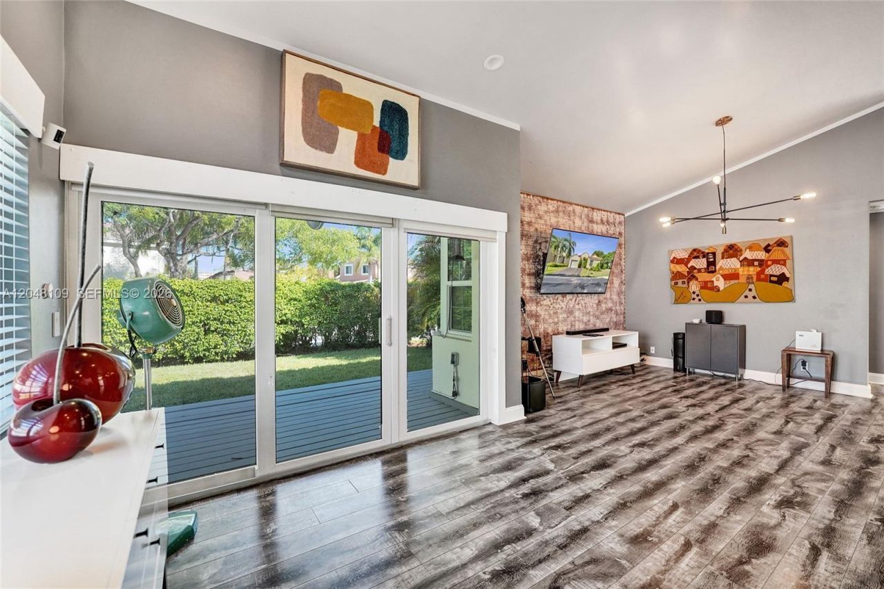 507 Bridgeton Rd , Weston, FL 33326 Photo