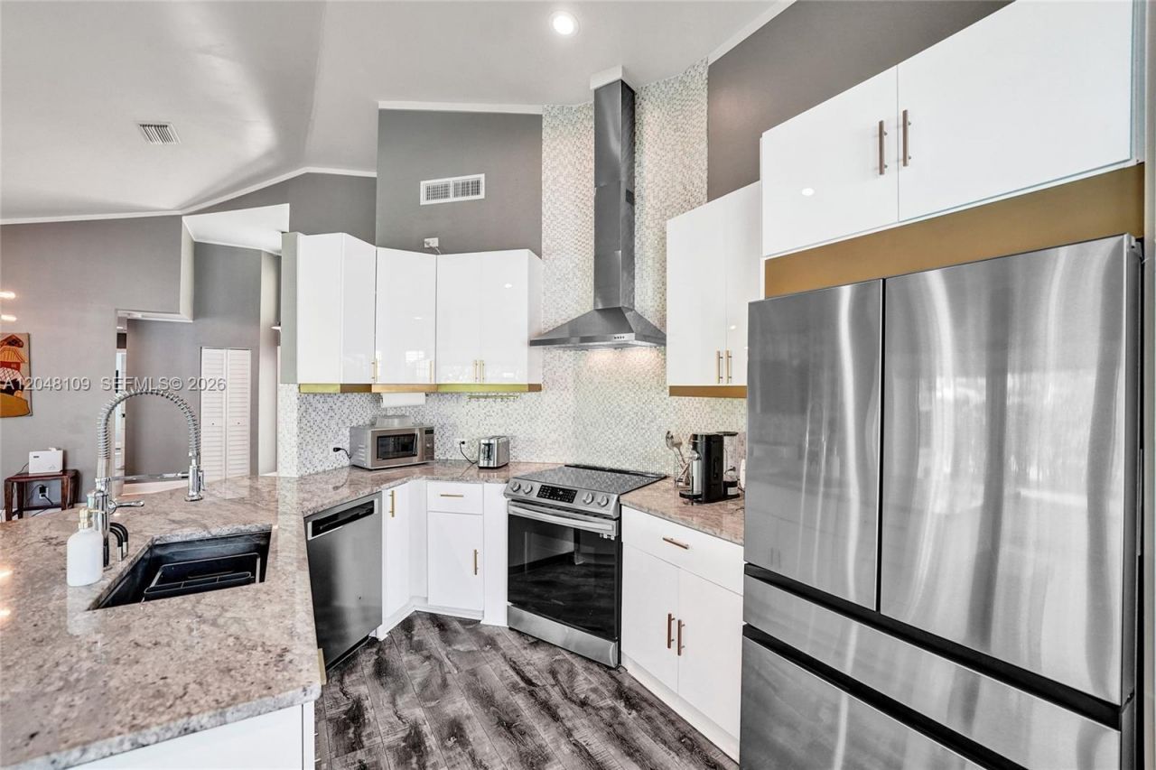 507 Bridgeton Rd , Weston, FL 33326 Photo
