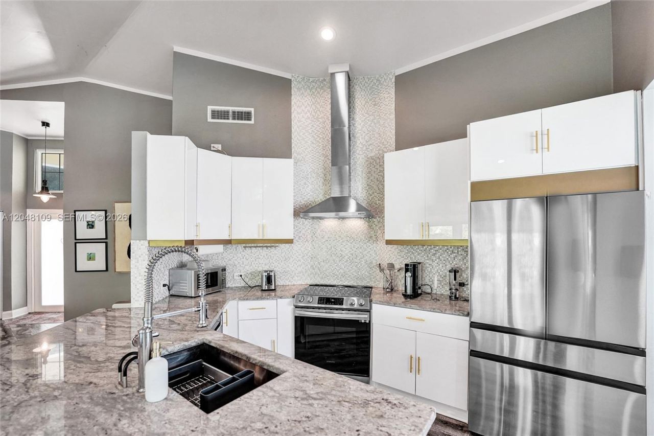 507 Bridgeton Rd , Weston, FL 33326 Photo