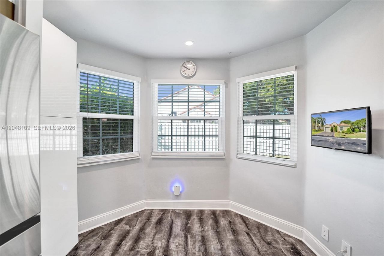 507 Bridgeton Rd , Weston, FL 33326 Photo