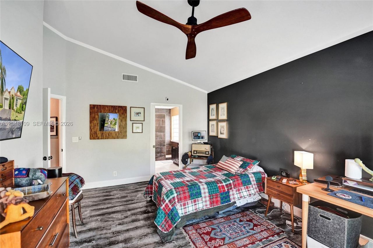 507 Bridgeton Rd , Weston, FL 33326 Photo