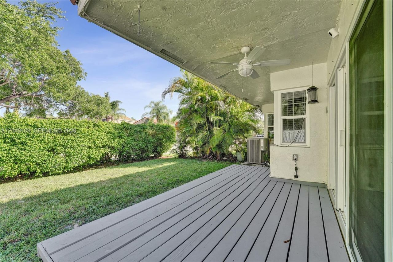 507 Bridgeton Rd , Weston, FL 33326 Photo