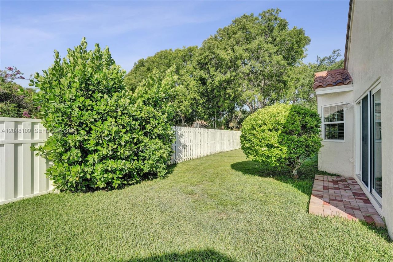 507 Bridgeton Rd , Weston, FL 33326 Photo