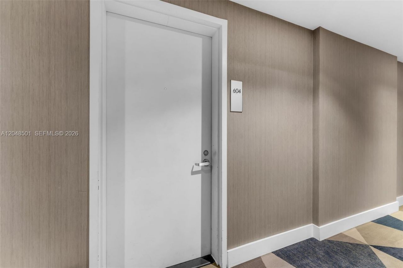 520 West Ave , Unit 604, Miami Beach, FL 33139 Photo