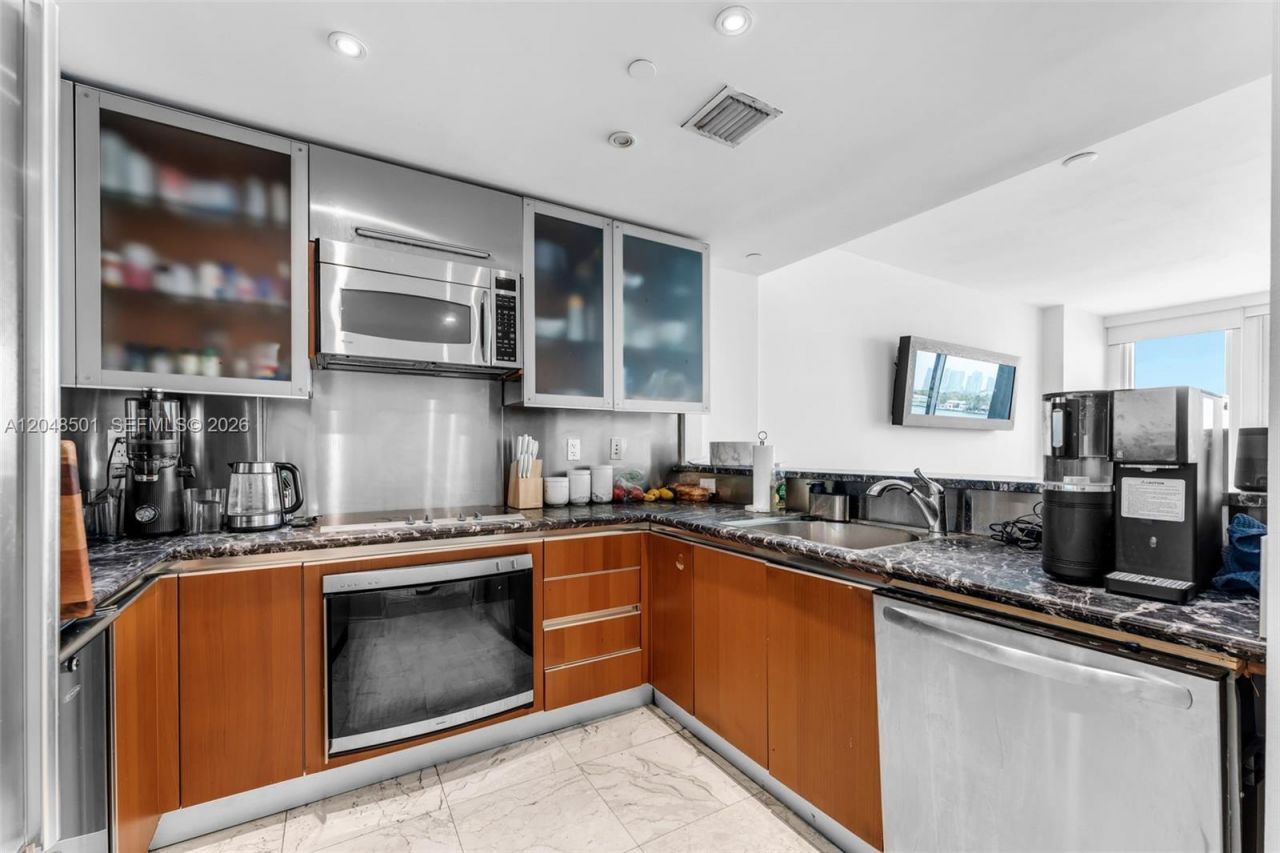 520 West Ave , Unit 604, Miami Beach, FL 33139 Photo