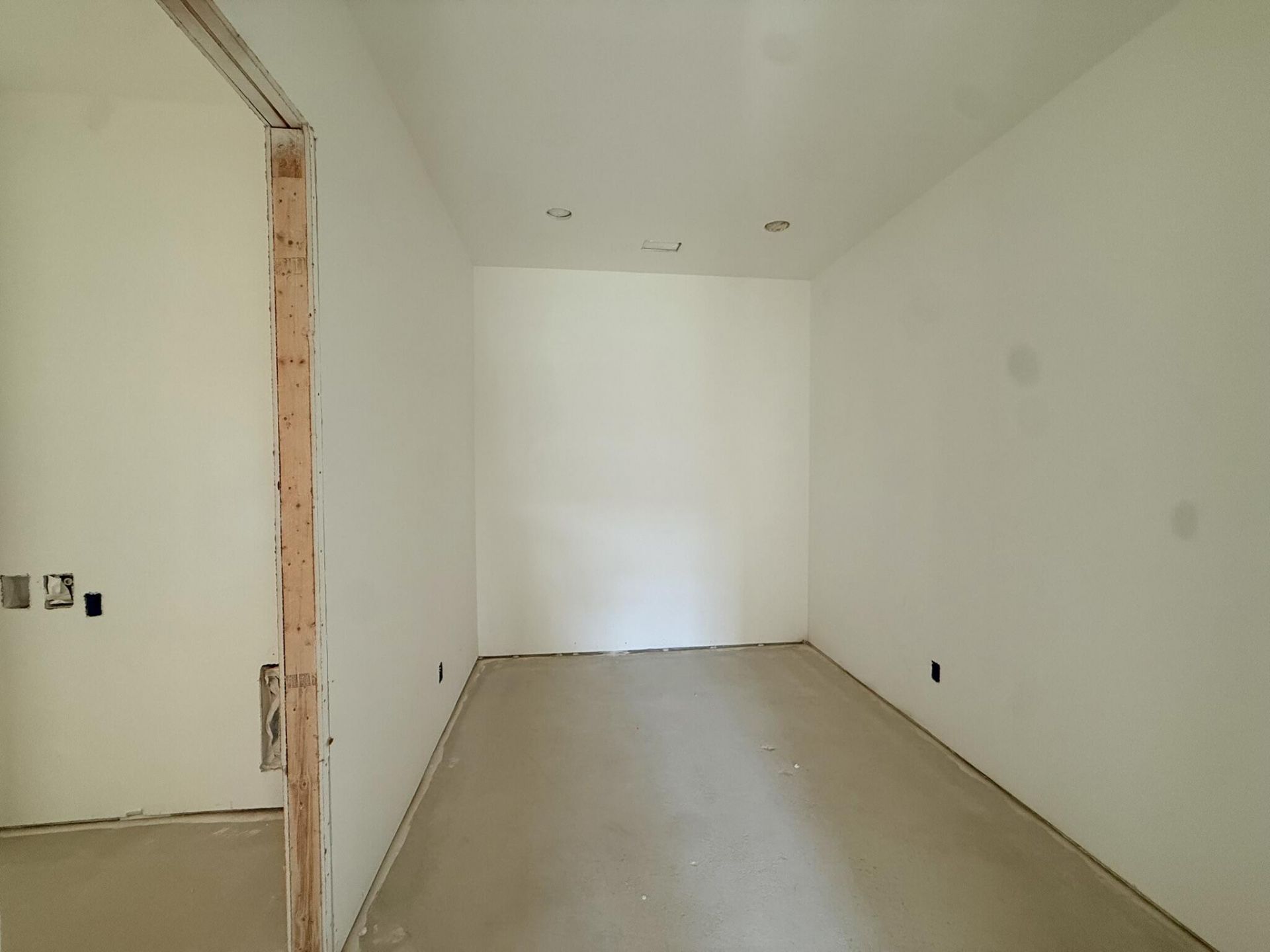505 Oak Lawn Road Photo 14