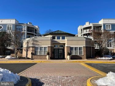 5563 SEMINARY ROAD, Unit 202, FALLS CHURCH, VA 22041
