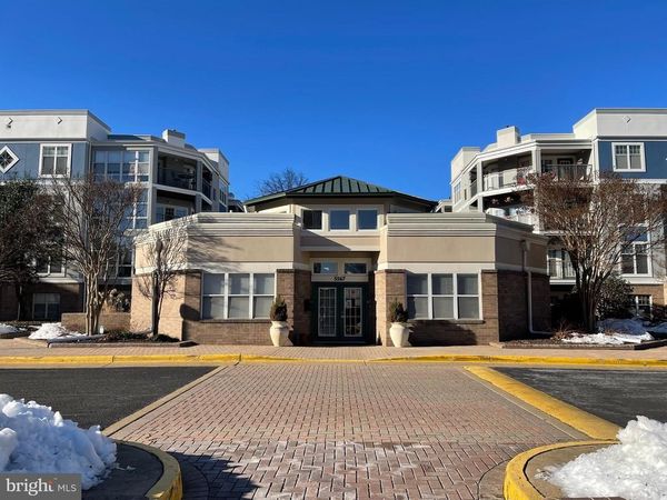5563 SEMINARY ROAD, Unit 202, FALLS CHURCH, VA 22041