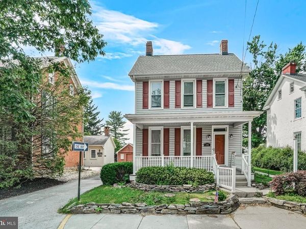 201 E MAIN STREET , FAIRFIELD, PA 17320