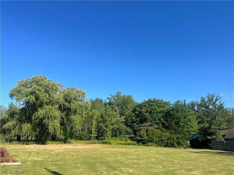 7256 Harmon Road, Conneaut, OH 44030 Photo 1