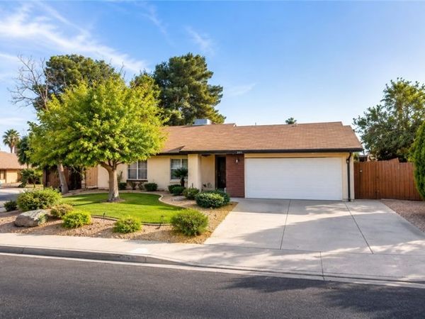 3101 Wilmington Way , Las Vegas, NV 89102