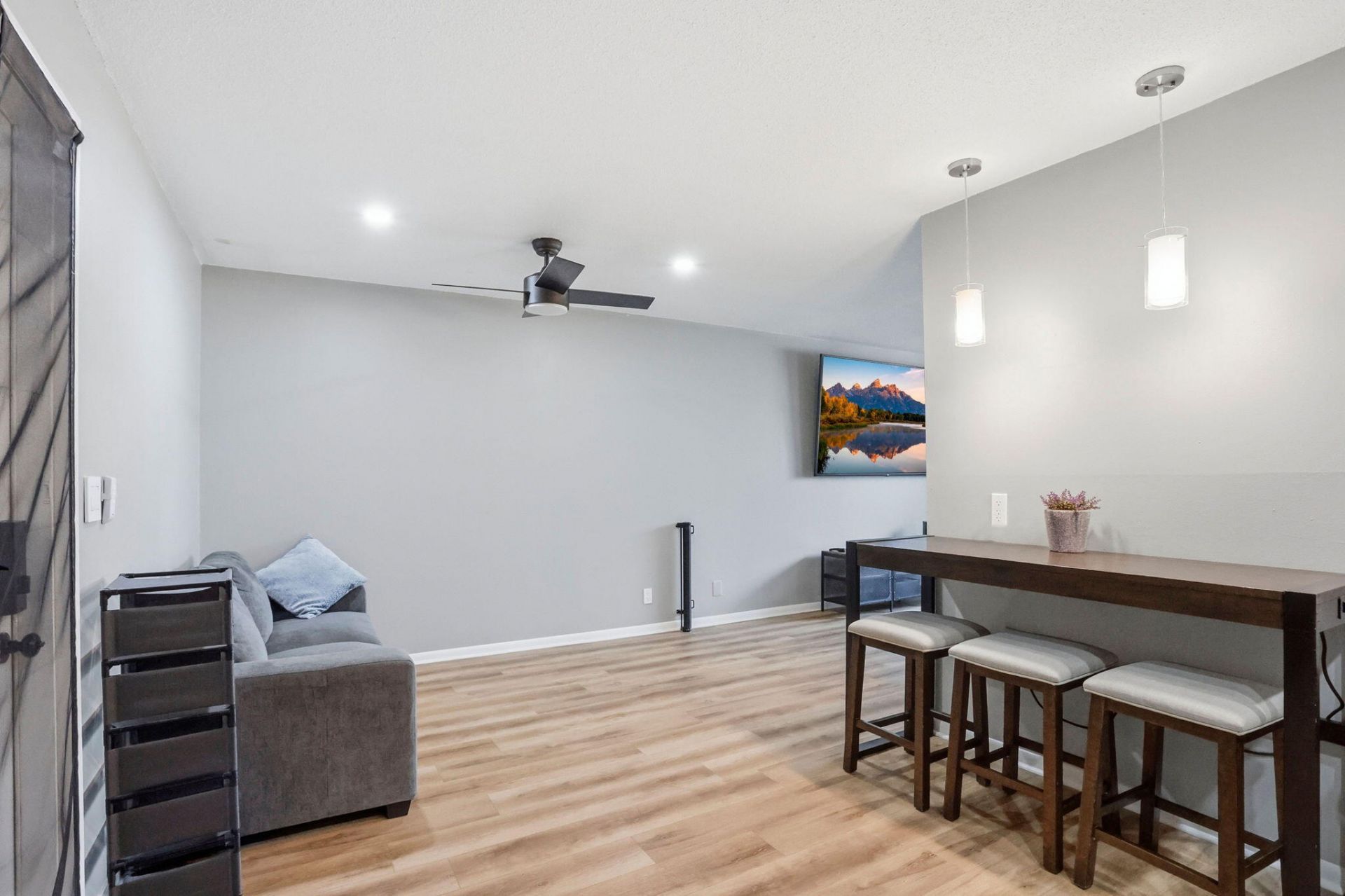 1204 S Lake Drive E, Unit 3, Lantana, FL 33462 Photo