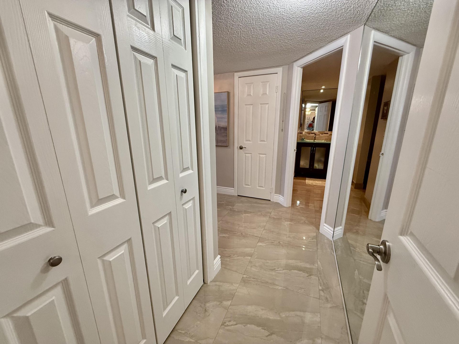 4020 Galt Ocean Drive, Unit 1708, Fort Lauderdale, FL 33308 Photo