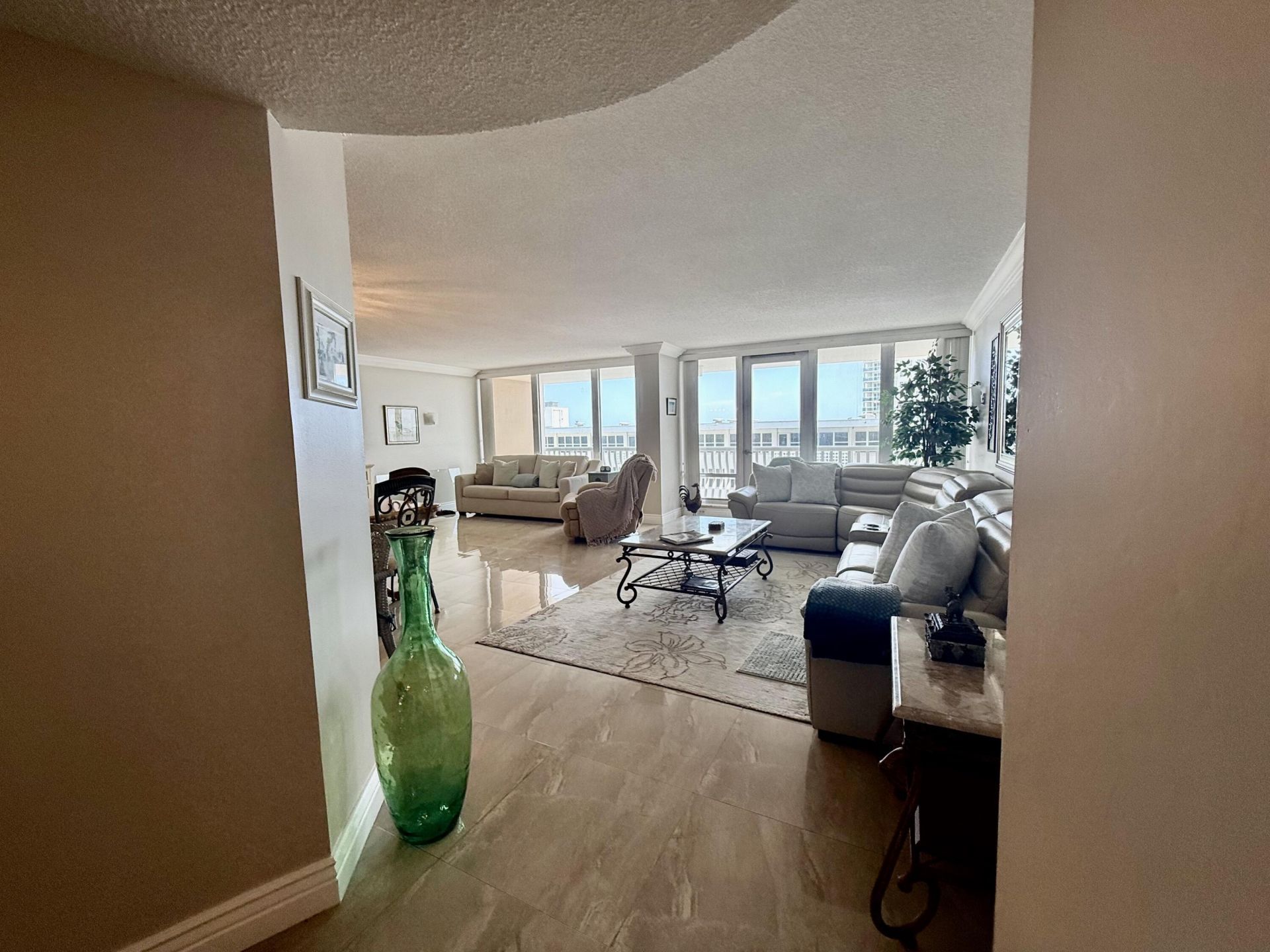 4020 Galt Ocean Drive, Unit 1708, Fort Lauderdale, FL 33308 Photo
