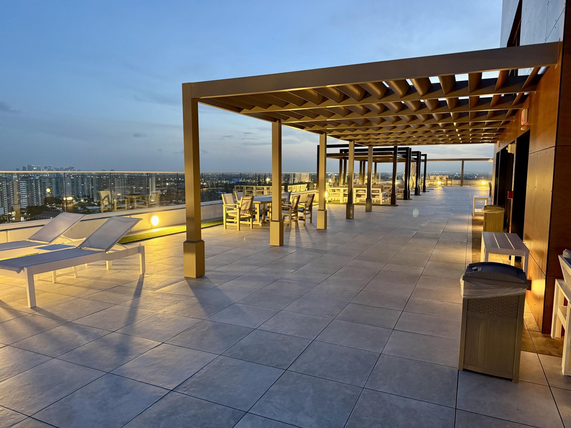 4020 Galt Ocean Drive, Unit 1708, Fort Lauderdale, FL 33308 Photo