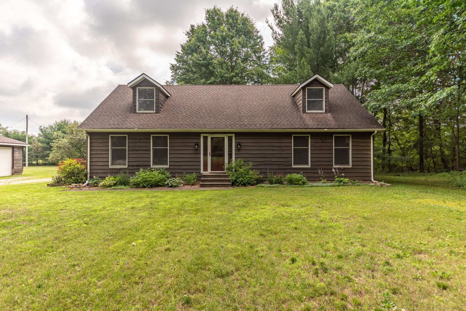 4625 Loveland Road, Grass Lake, MI 49240 Main Photo