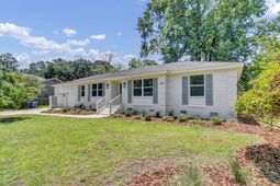 887 Melrose Drive photo 4