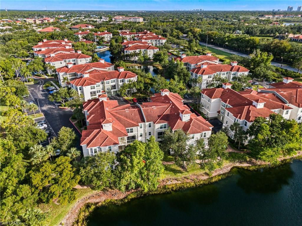 23560 Walden Center Dr , Unit 207, Estero, FL 34134 Photo
