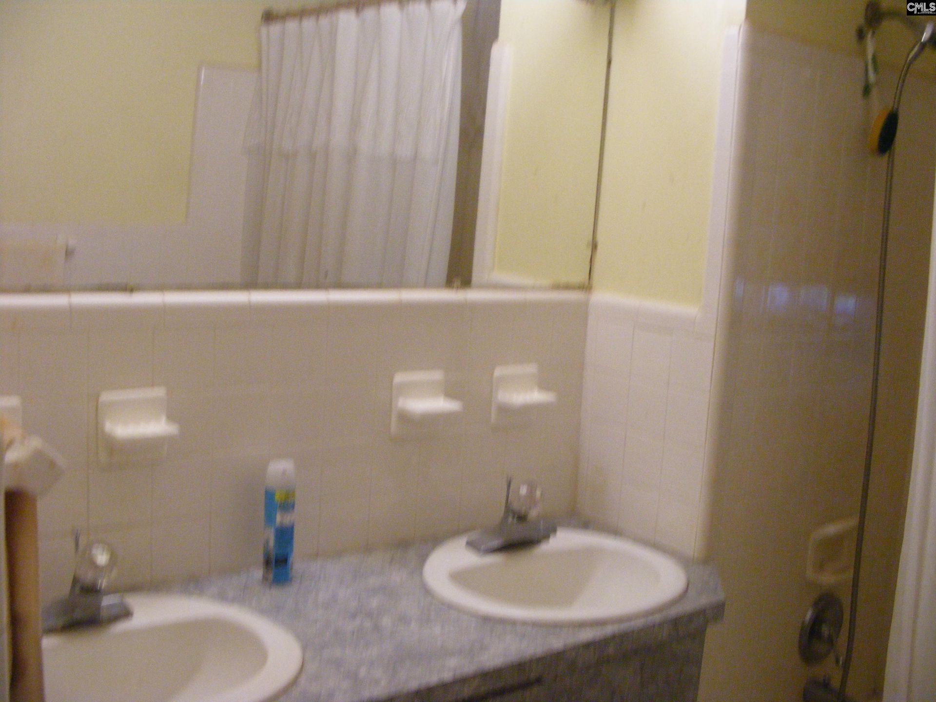 606 Hemhill Street Photo 20