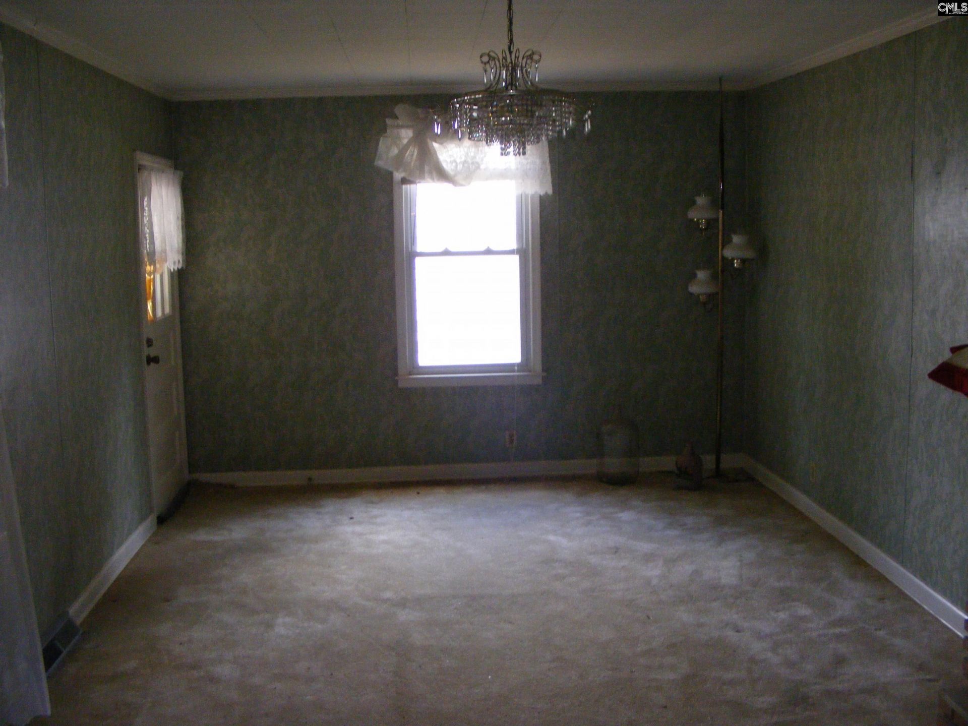 606 Hemhill Street Photo 23