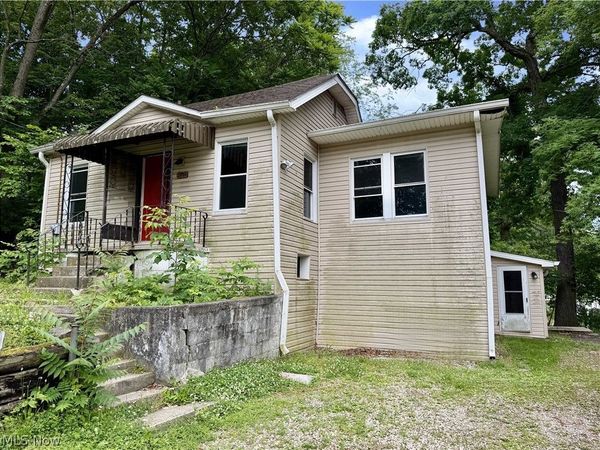 2618 Adams Street , Lakemore, OH 44250