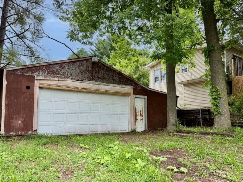 2618 Adams Street, Lakemore, OH 44250 Photo 4