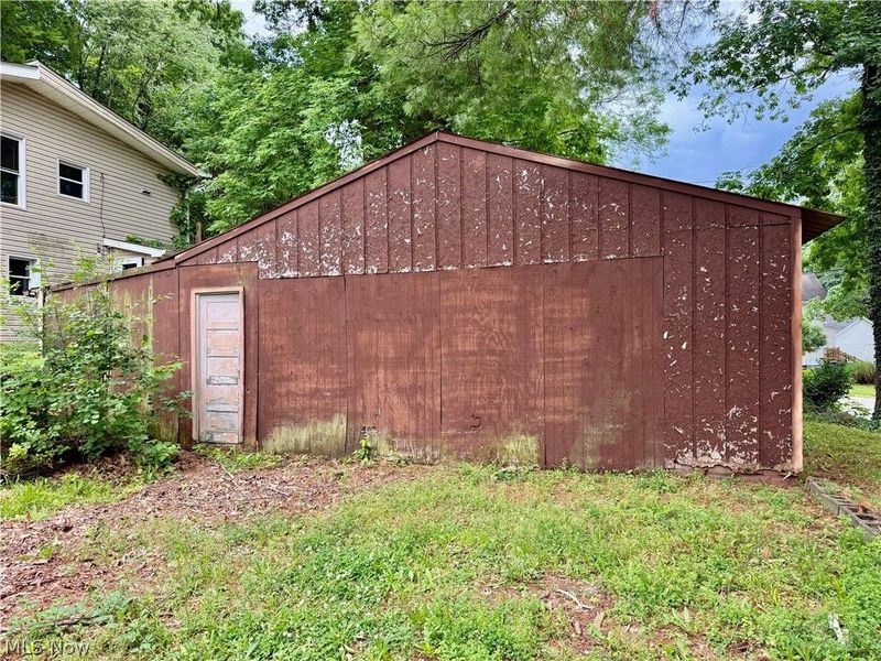 2618 Adams Street, Lakemore, OH 44250 Photo 5