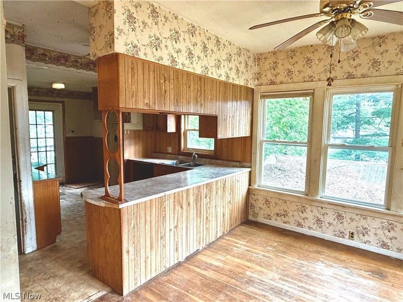 2618 Adams Street, Lakemore, OH 44250 Photo 9