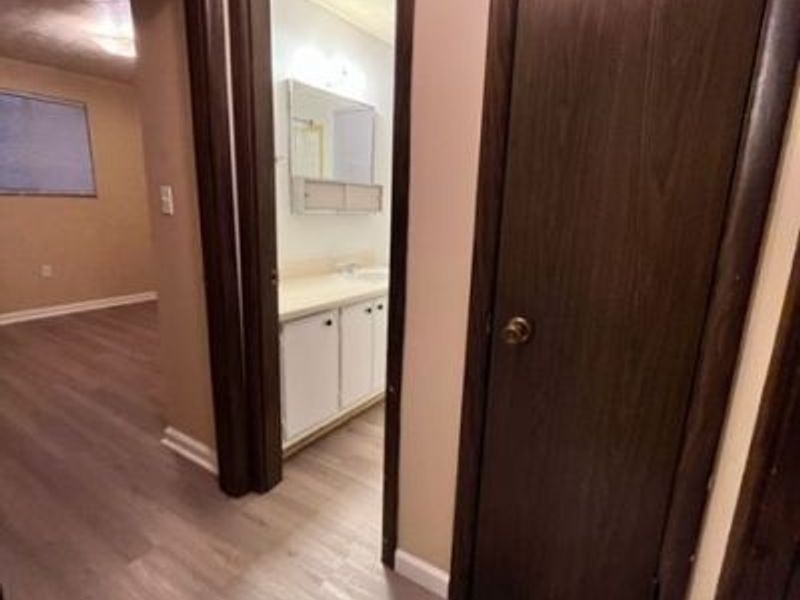 21 Wayne Street, Unit 2, Niles, OH 44446 Photo 5