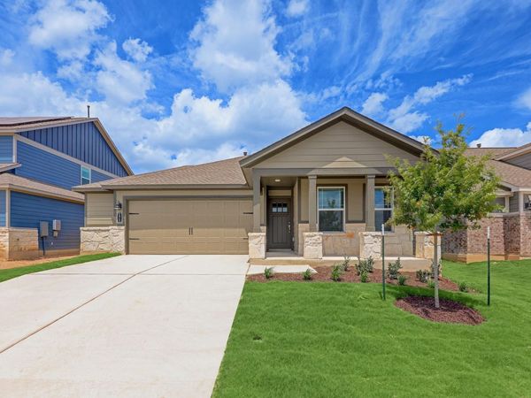 171 Mendoza, Kyle, TX 78640