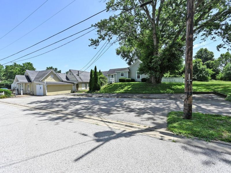 9417 Main Street, Symmes Township, OH 45242 Photo 21