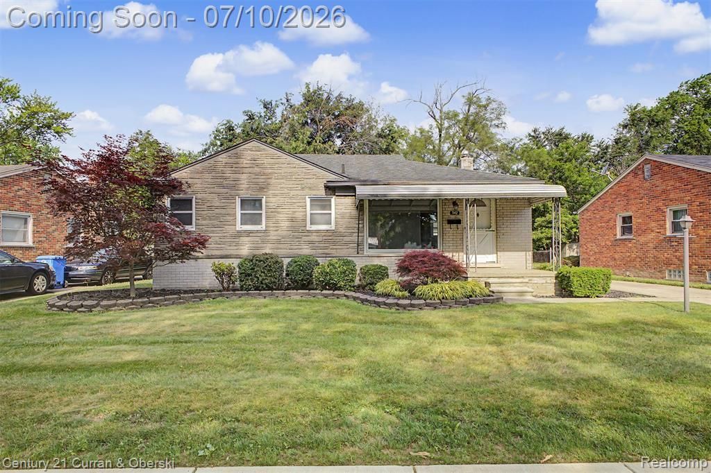 542 Central Street, Inkster, MI 48141 Main Photo