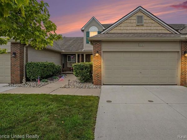 214 Newberry Lane , Marion Twp, MI 48843