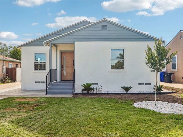 2213 N Valley Street, Burbank, CA 91505