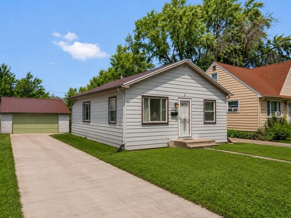 5333 N 58th STREET, Milwaukee, WI 53218