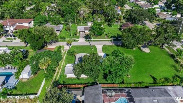 2968 Sunset Rd , Fort Myers, FL 33901 Photo