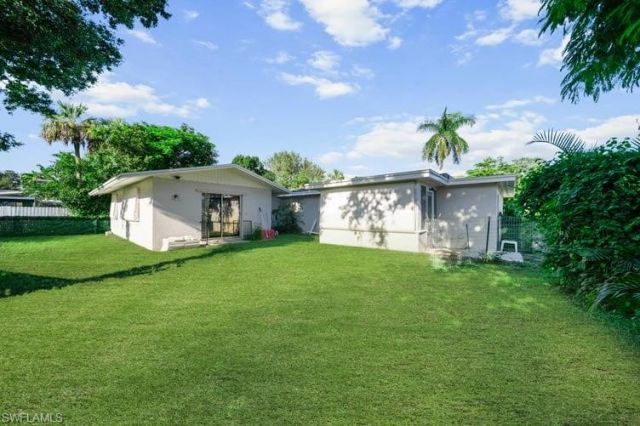 2968 Sunset Rd , Fort Myers, FL 33901 Photo