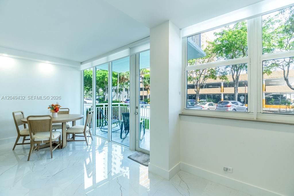301 174th St, Unit L05, Sunny Isles Beach, FL 33160 Photo