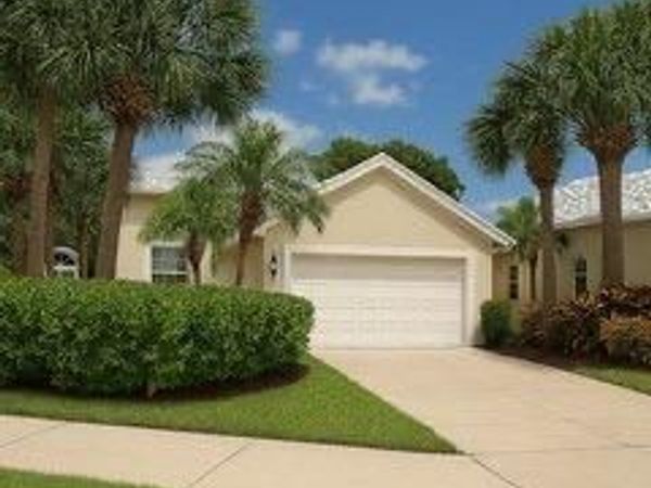 1110 Lytham Court, West Palm Beach, FL 33411