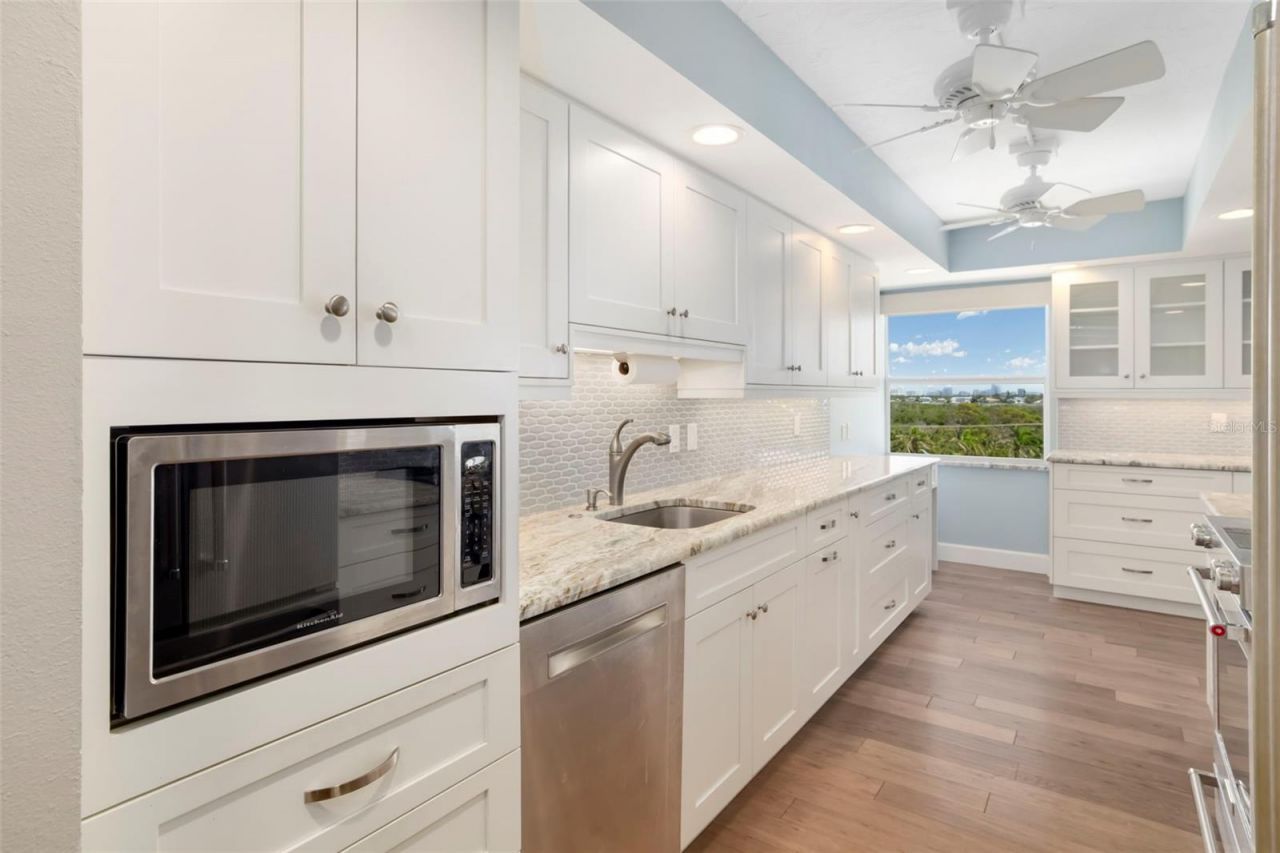 1750 Benjamin Franklin Drive, Unit 6F, Sarasota, FL 34236 Photo