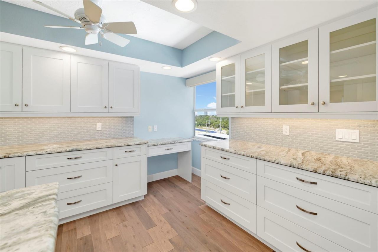 1750 Benjamin Franklin Drive, Unit 6F, Sarasota, FL 34236 Photo