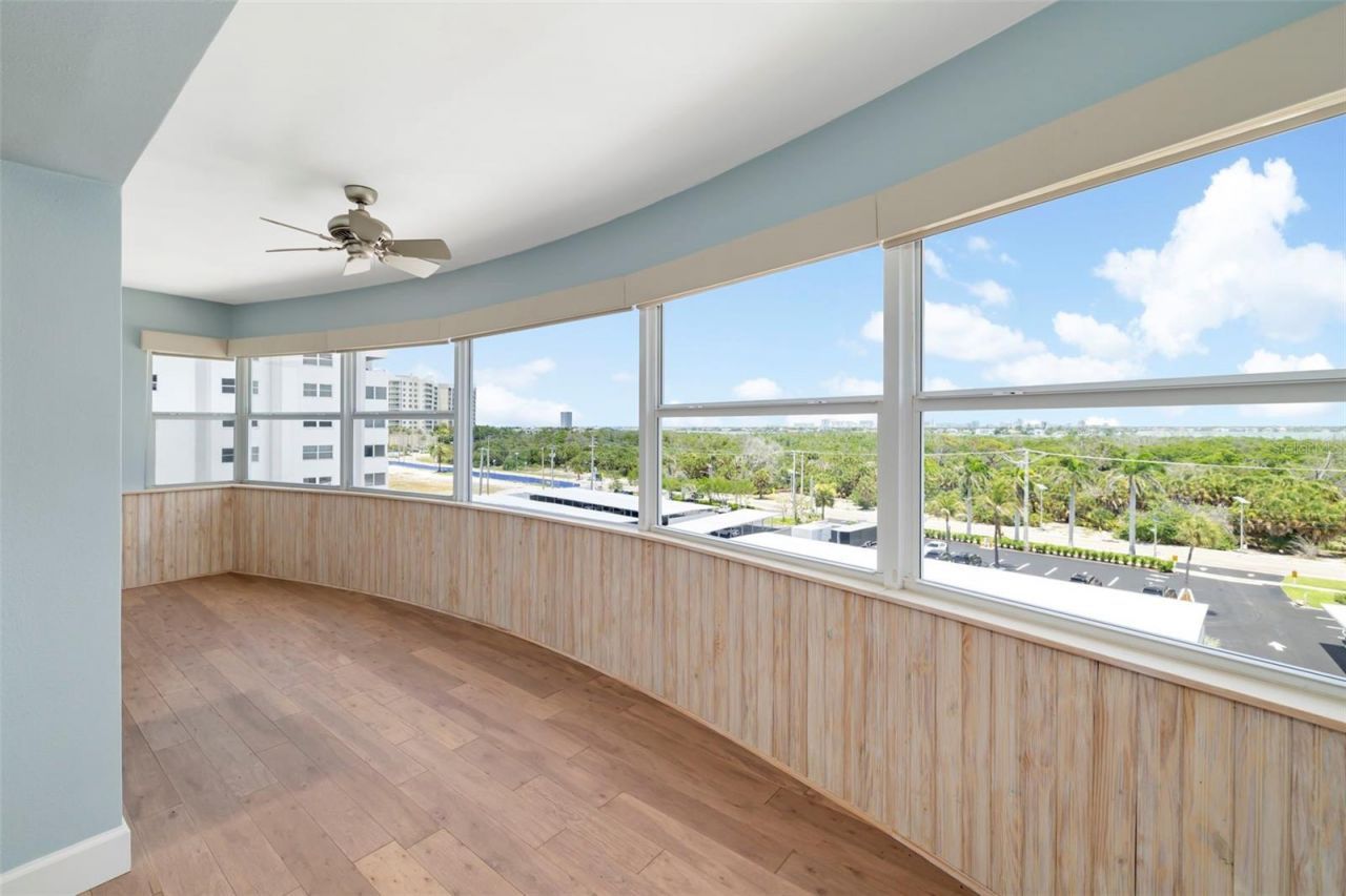1750 Benjamin Franklin Drive, Unit 6F, Sarasota, FL 34236 Photo