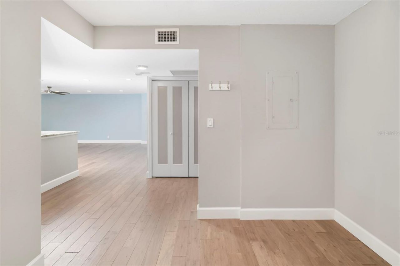 1750 Benjamin Franklin Drive, Unit 6F, Sarasota, FL 34236 Photo