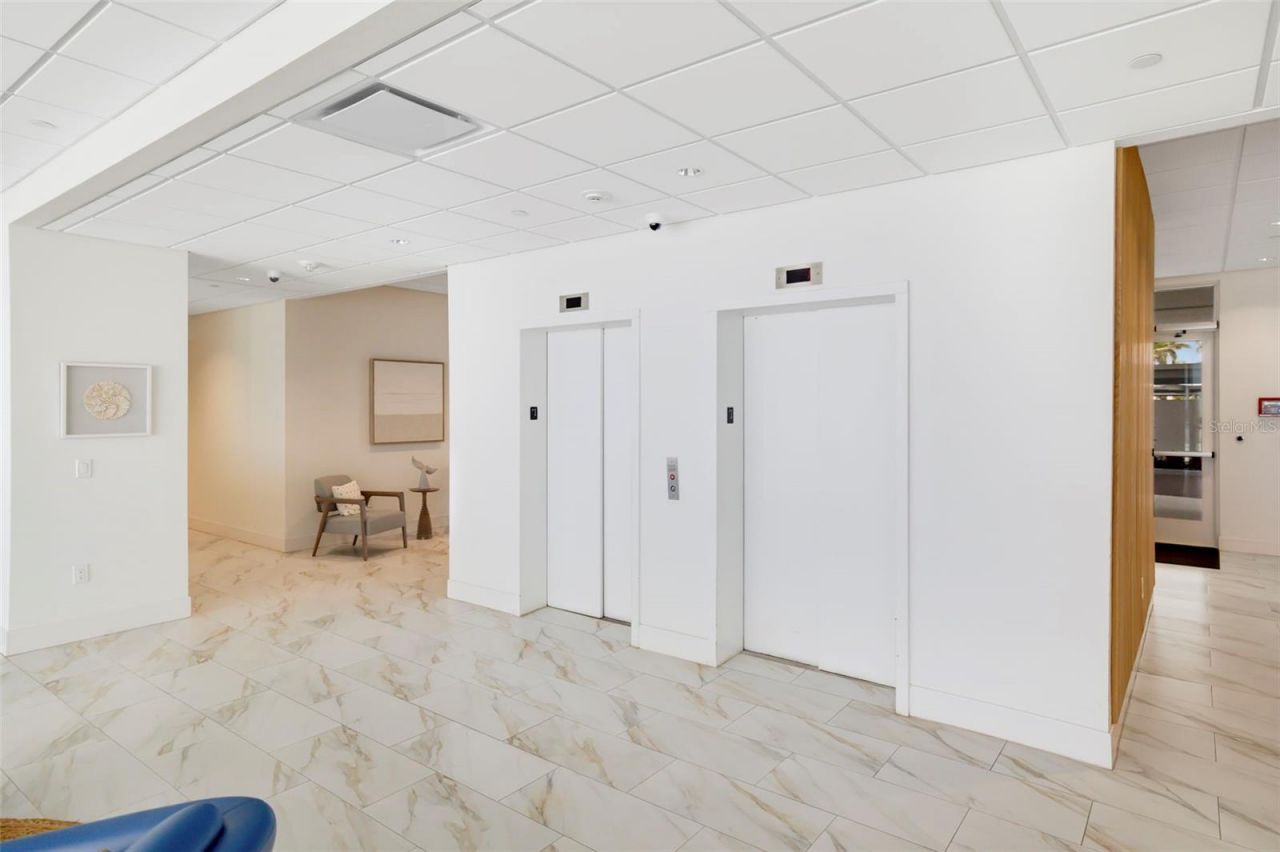 1750 Benjamin Franklin Drive, Unit 6F, Sarasota, FL 34236 Photo