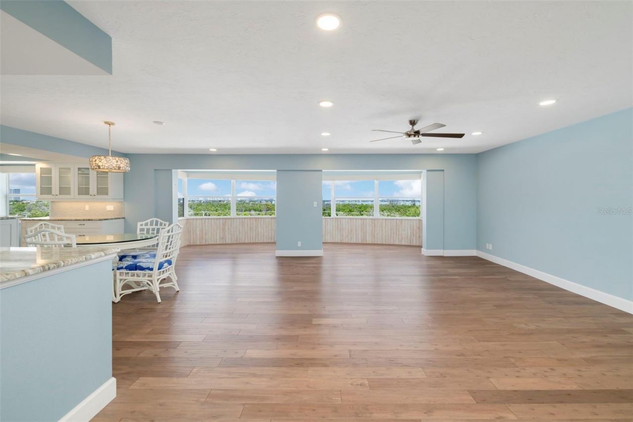 1750 Benjamin Franklin Drive, Unit 6F, Sarasota, FL 34236 Photo